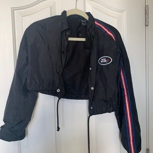 Cropped Black windbreaker jacket